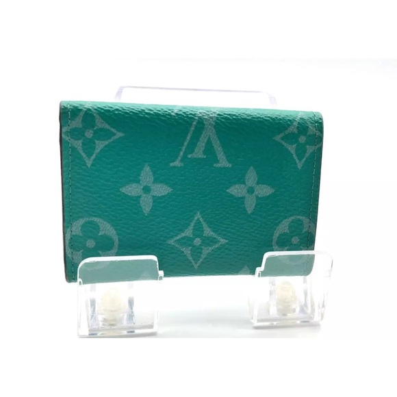 Auth Louis Vuitton Taigarama Green Discovery Compact Wallet W/B and dust bag - Picture 3 of 16